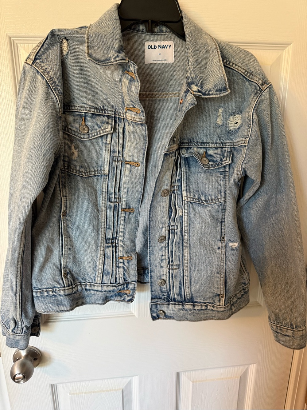 Old Navy Light Wash Distressed women’s Denim Jacket